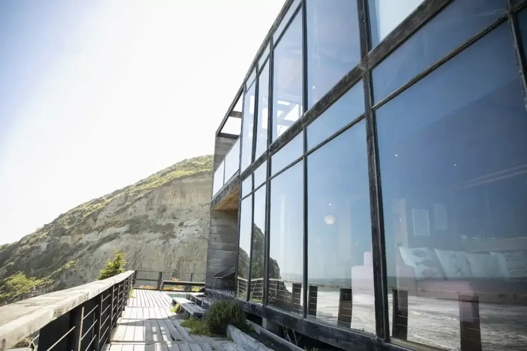 EXCLUSIVA CASA EN PRIMERA LINEA | MATANZAS