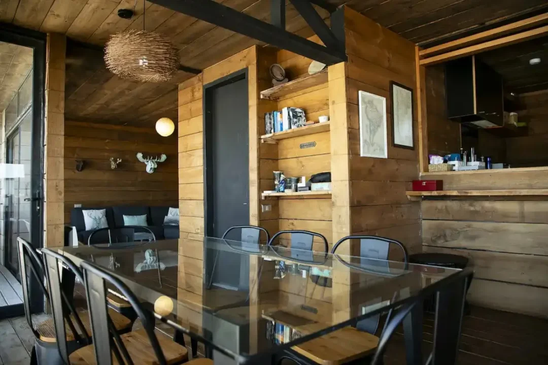 EXCLUSIVA CASA EN PRIMERA LINEA | MATANZAS