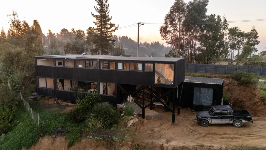 VENTA ESPECTACULAR CASA EN BAJO EL AZUL | MATANZAS