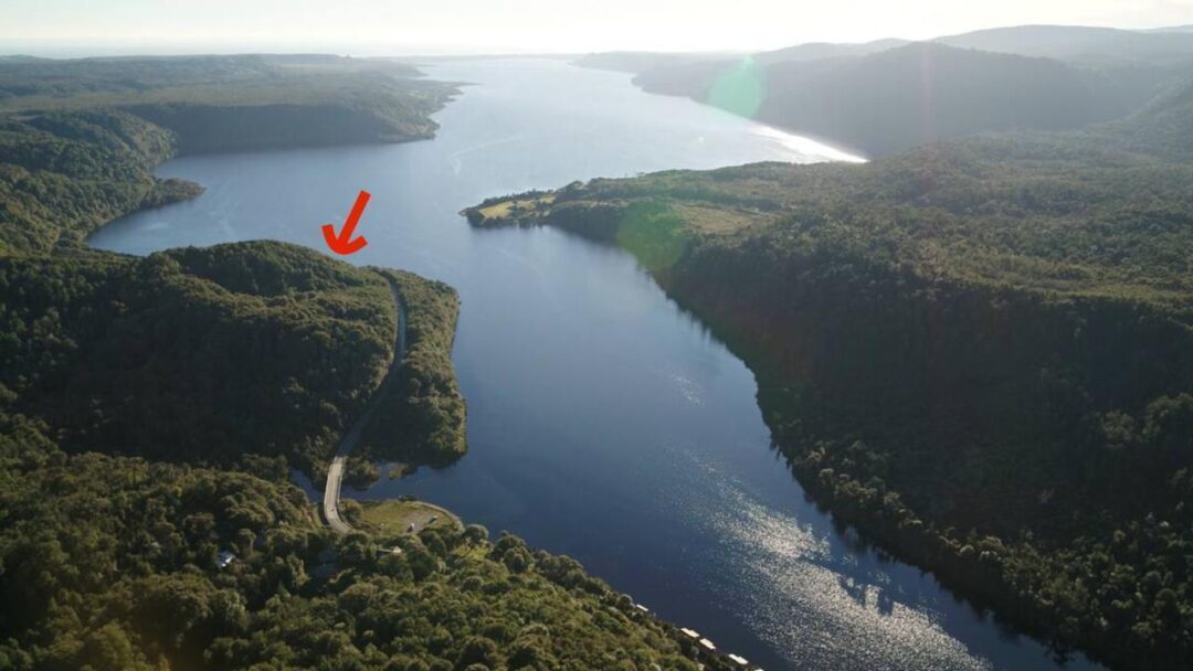 ESPECTACULAR CASA EN LAGO HUILLINCO | CHILOE