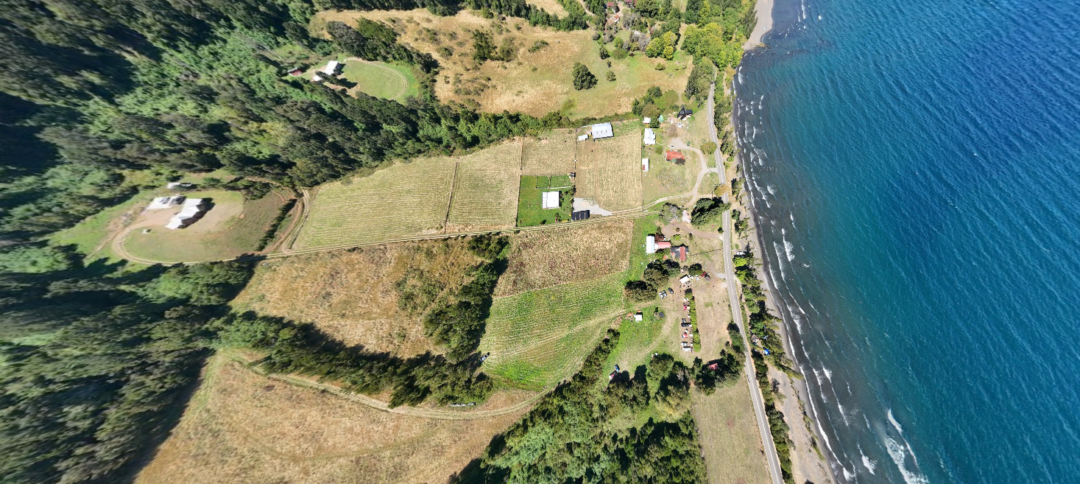 2 Ha - ORILLA PLAYA MAITEN, PUERTO OCTAY